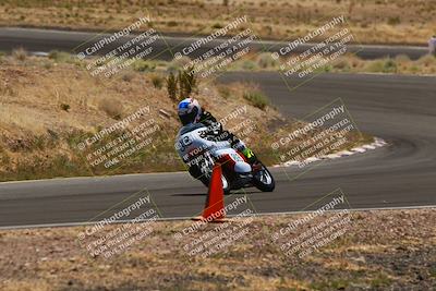 media/Apr-19-2025-AHRMA (Sat) [[3d98ca3309]]/Race/Group 1/Turn 4/